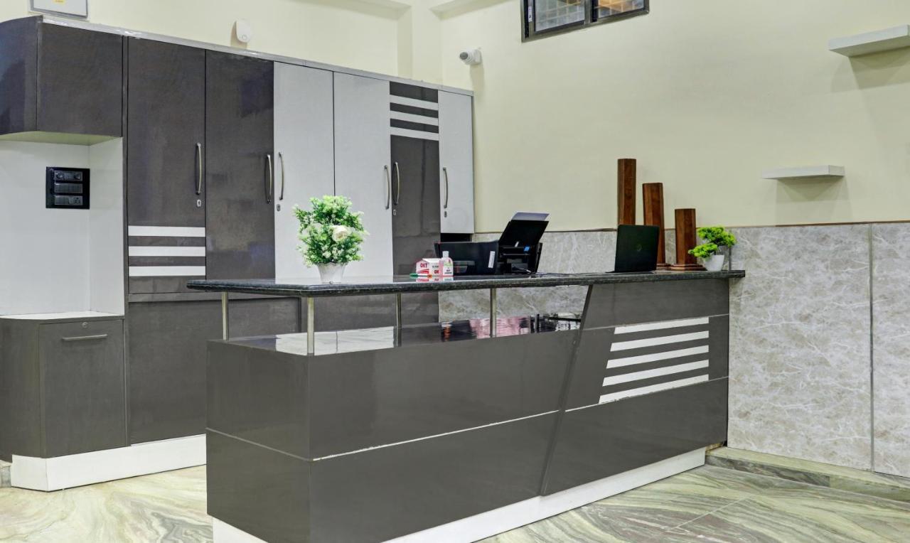 Itsy Hotels Cradle Regency 란치 외부 사진